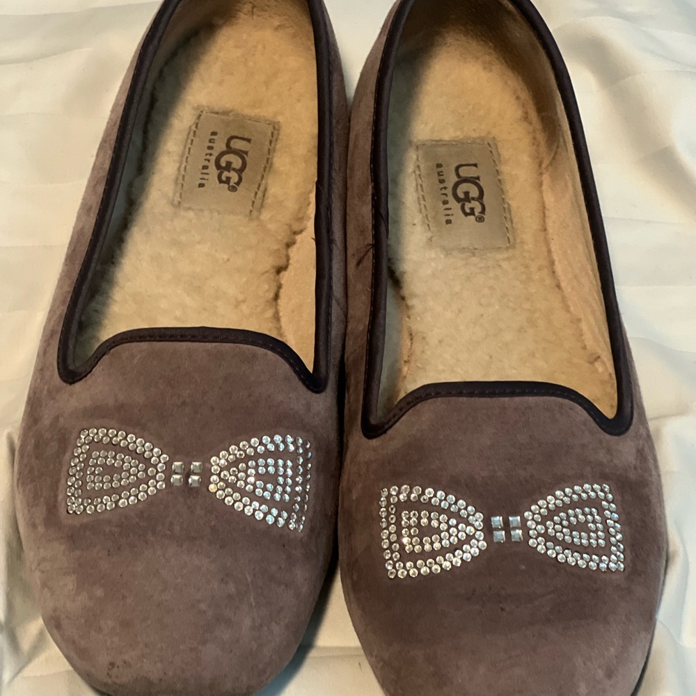 UGG Women's Brown Slippers with Bow Detail